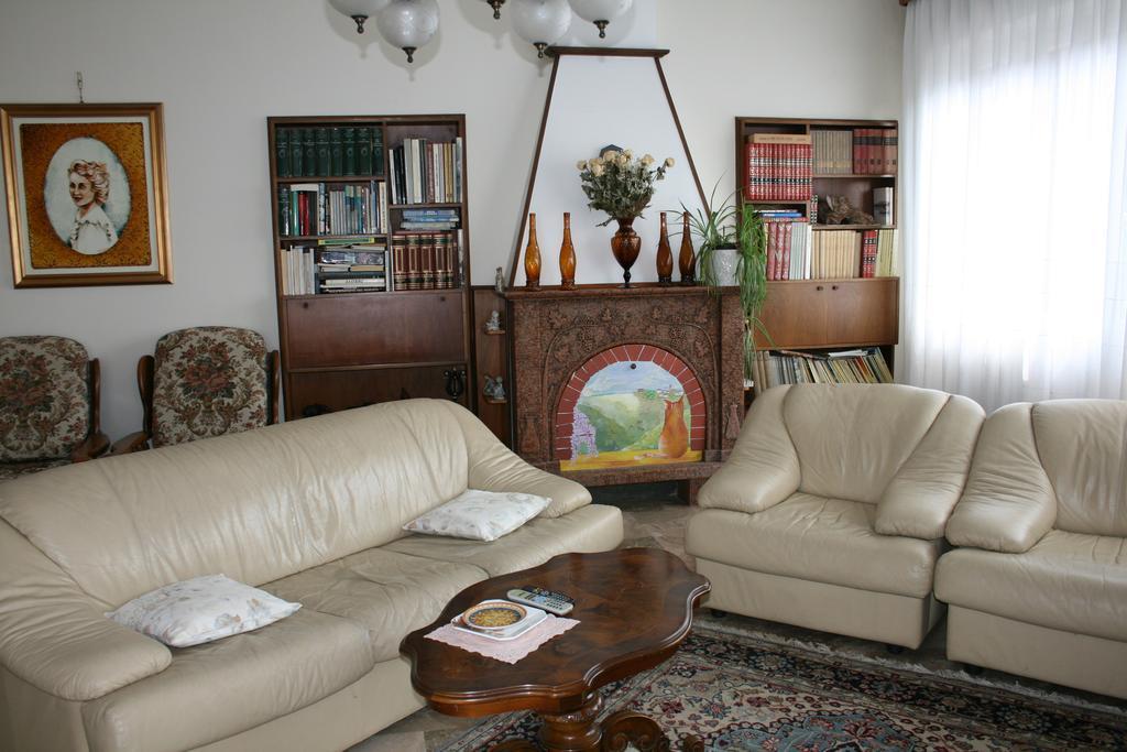 Bedizzole B&B Il Glicine المظهر الخارجي الصورة